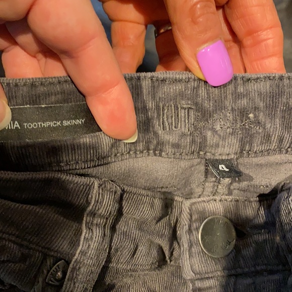 Size 4 corduroy grey Mia toothpick skinny pants - Picture 2 of 3